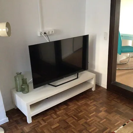 Altstadt Hafen * レーア